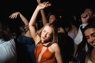 Dancing and reception moment, photo 5