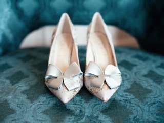 Details and Moments: ballerina, bow, cloth, pad, heel, pillow